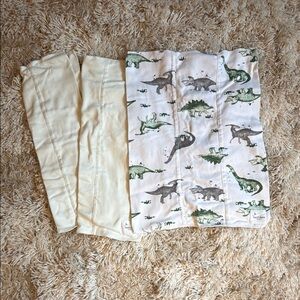 Burt’s Bees baby burp cloths, set of 3